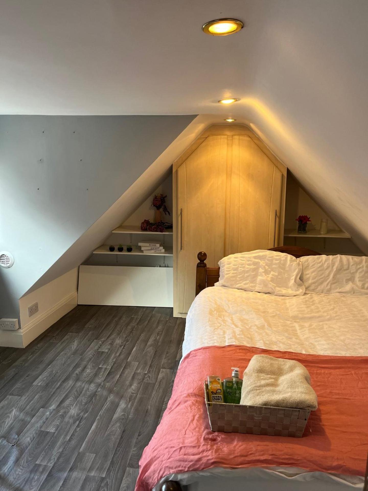 Cozy Room In A Serene House เบอร์มิงแฮม ภายนอก รูปภาพ
